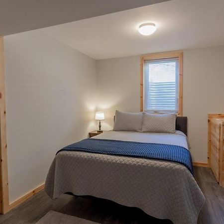 Family Home W/ 2 King, 2 Queen Beds + Game Room Бемиджи Экстерьер фото
