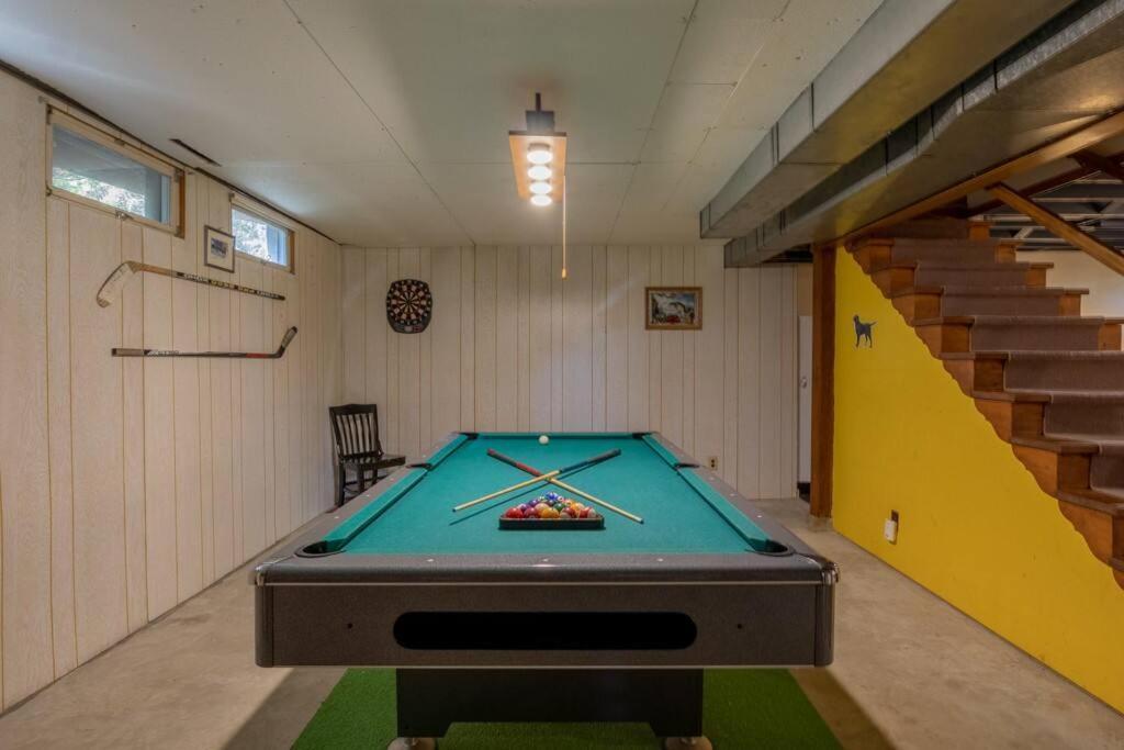 Family Home W/ 2 King, 2 Queen Beds + Game Room Бемиджи Экстерьер фото